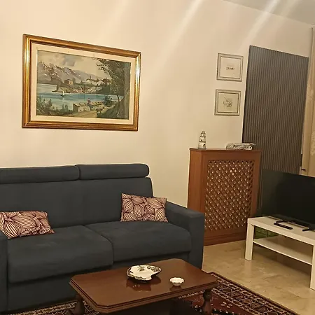 Dimora De' Luna بيت للعطل *